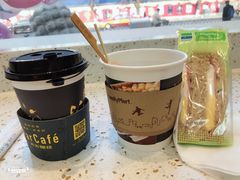 -全家便利店(王府井大街店)