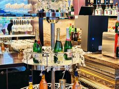 -北京朝阳悠唐皇冠假日酒店