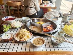 -山悦里 山野·鲜火锅(罗斯福广场店)