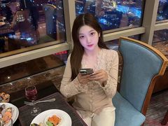 -怡豪大饭店·49楼旋转自助餐厅