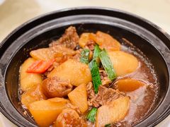 西关风情牛腩煲-广东胜利宾馆西关粤中餐厅