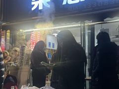 -梁憨包(南岸回龙湾店)