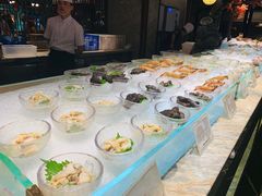 -半岛翡丽海鲜自助餐厅(观风亭店)