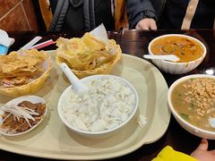 -方中山胡辣汤(顺河路店)