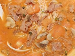 -粉小主·贵州酸汤牛肉粉(南京仙林金鹰店)