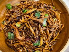烟笋腊肉-黄鹤楼湖北特色菜(高碑店)