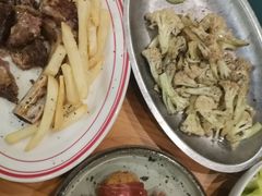 -Laures·月桂西班牙碳烤餐厅(十尚坊店)