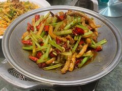-嘎吧锅私家菜馆(新村十区店)