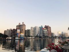 -高雄爱河