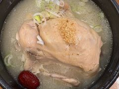 -长寿参鸡汤(朝韩风情街店)