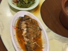 -老街烧烤大排档·地道湖北菜·龙虾馆(汉口火车站店)