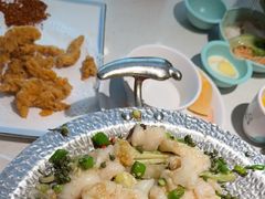 -小鱼小牛(世欧广场店)