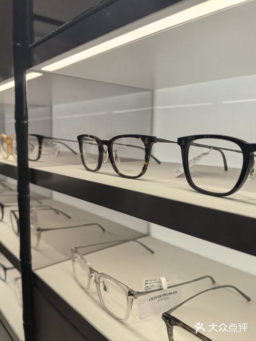 LensCrafters亮视点·OAKLEY精选(静安嘉里中心店)图片