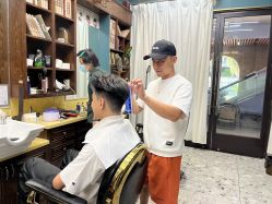 -巴伯尔男士理发馆