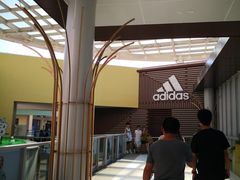 -宁波杉井奥特莱斯广场