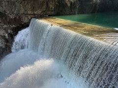 -狮子关旅游区