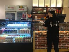 -巴依兄弟西域美食(机场店)