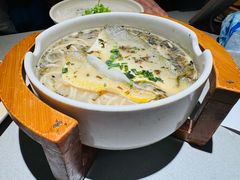 浓汤大黄鱼煨面-顶特勒粥面馆(淮海路店)