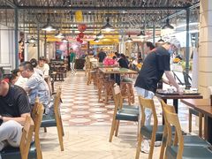 -大食代美食广场(上海中心店)