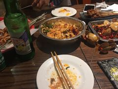 -喝丢一只鞋辣炒海鲜小烧烤(三八广场店)