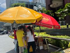 -詹爷爷乌节路街头冰淇淋
