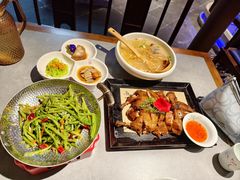 苏式香酥鸭-姑苏家宴·苏帮菜·松鼠桂鱼(苏州总店)