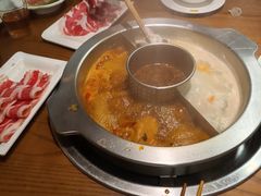 -佬土鹅肠火锅(解放路店)