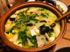 鸭血河蚌豆腐汤-香园茶社·金陵小灶(老门东店)