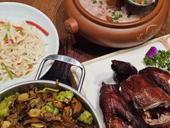 -老滇山寨•云南特色菜•地方菜•民族风情歌舞表演(金碧店)