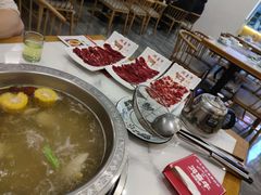 -鸿喜牛·潮汕鲜牛肉火锅(海浪湾店)