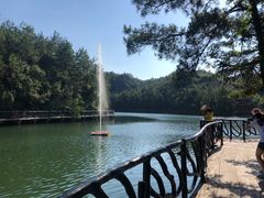 -玻璃桥景区石牛寨
