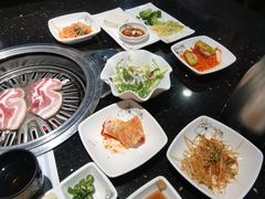 -青松馆韩国料理(香港中路佳世客店)