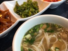 浇汤面火锅-乾州食府(小雁塔店)