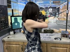 -都市枪神实弹射击俱乐部