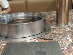 -啊美丽炭火烤肉(滑翔一店)