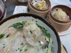 -龍堂蟹黄小笼包(万家丽店)