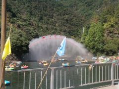 -仙人谷漂流景区