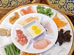 -芸南道·过桥米线(昆明老街旗舰店)