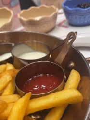 -奈尔宝家庭中心·亲子餐厅(鄞州万达店)