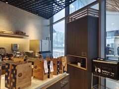 -瑞幸咖啡(UPARK悦邻荟店)