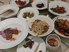 -聚春园自助餐厅(东街口店)