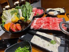 -呷哺呷哺 黄金牧场 (欢乐谷店)