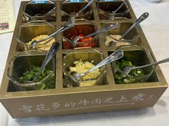 -德天肥牛海鲜火锅(城西银泰店)