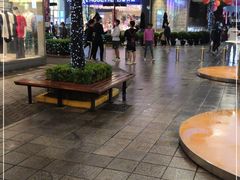 -巴黎贝甜(大宁国际商业广场店)