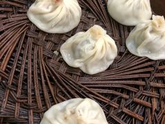 -清真老铁家灌汤包