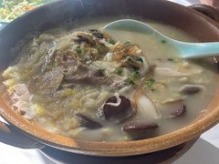 砂锅炖酸菜-止观小馆·辽河口渔家菜(王府井店)