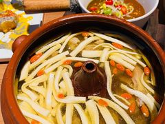 -雀舞云南菜(乐客城店)