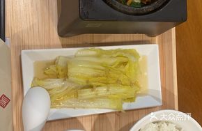 Sauce-Braised Pork with Spicy Sauce