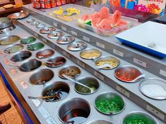 自助小料台-小龙坎老火锅(北京三里屯店)