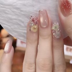 -悦指间美甲美睫